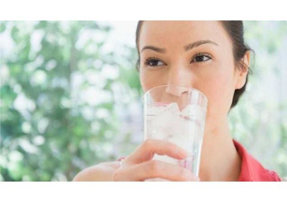 will-too-many-cold-drinks-affect-your-teeth-and-gums